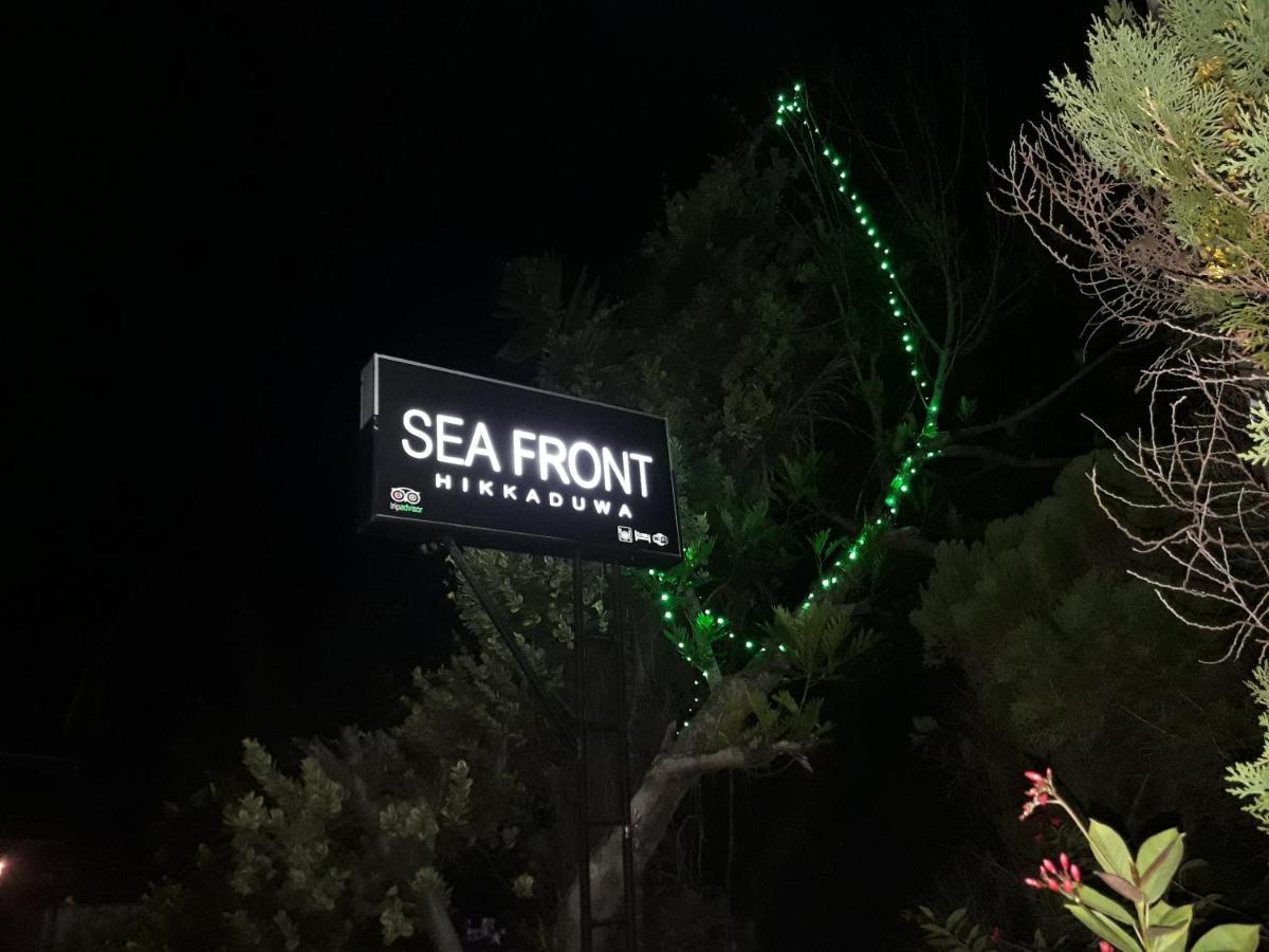 Sea Front Hikkaduwa Hotel Exterior photo